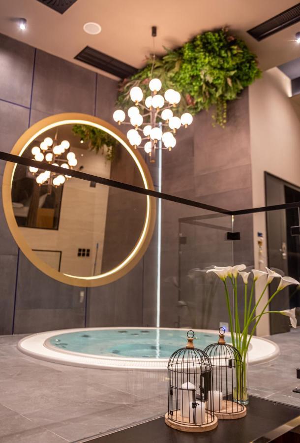 Marconio Wellness Private Pool & Spa - City Center Belgrád Kültér fotó